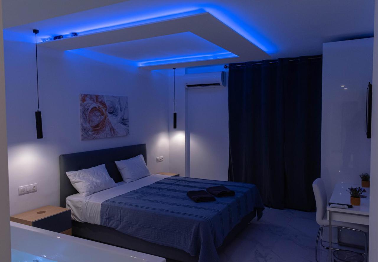 Athens Jacuzzi Apartment Luaran gambar