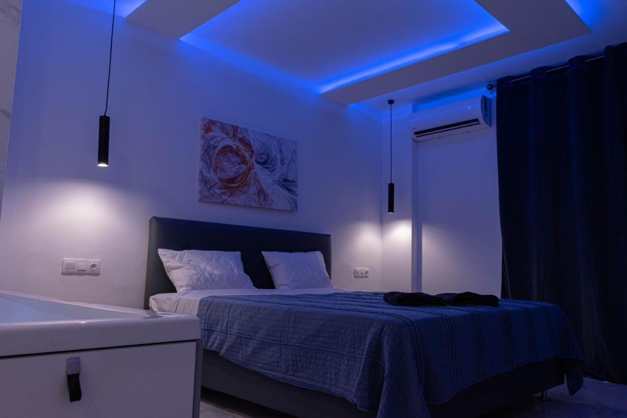 Athens Jacuzzi Apartment Luaran gambar